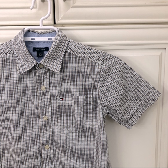 Tommy Hilfiger boys plaid shirt - Picture 2 of 9